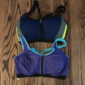 Victoria’s Secret set sports bras